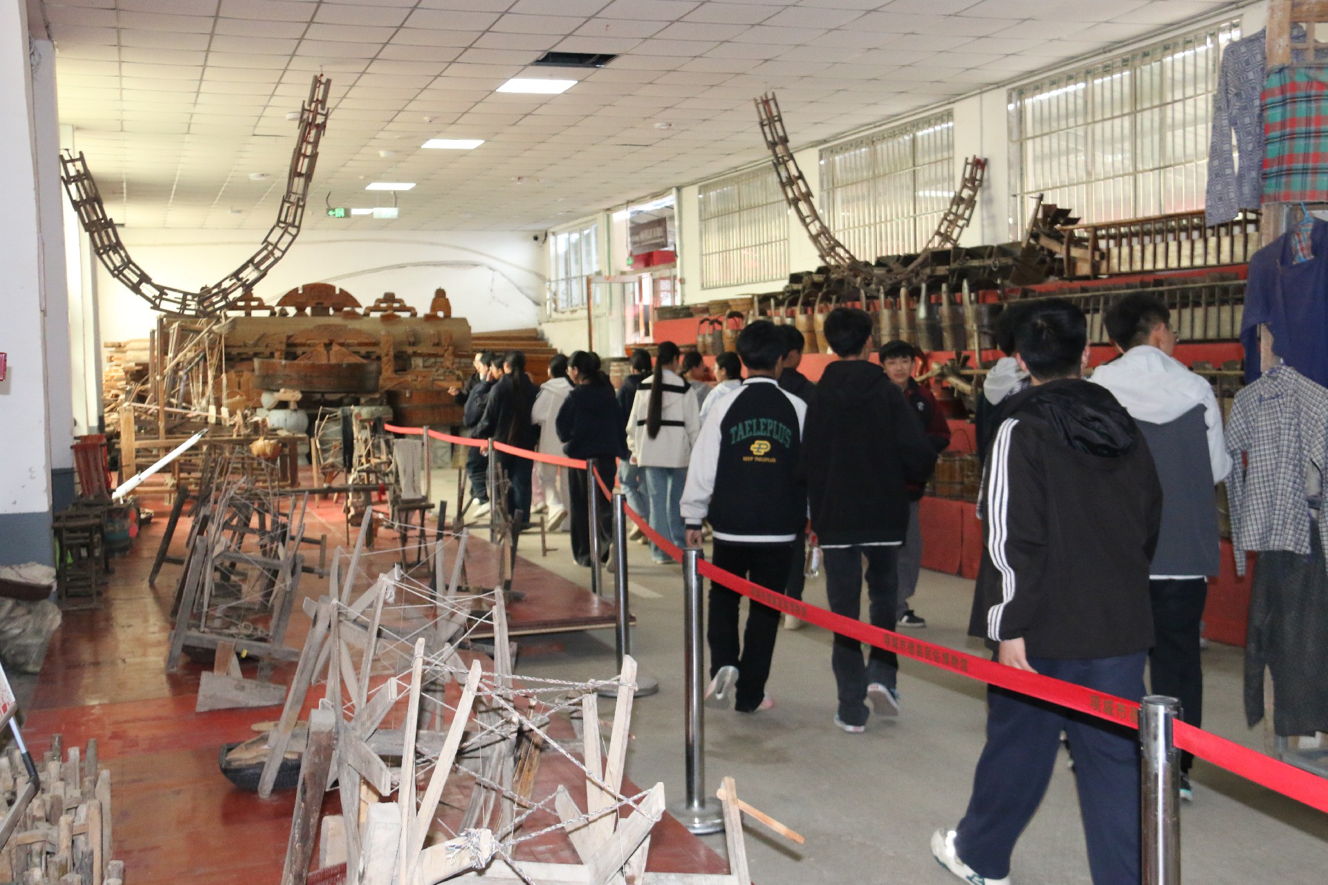 1775893161712858.jpg 89ea0007f02b77ae8d1743cf6b296e0c.jpg